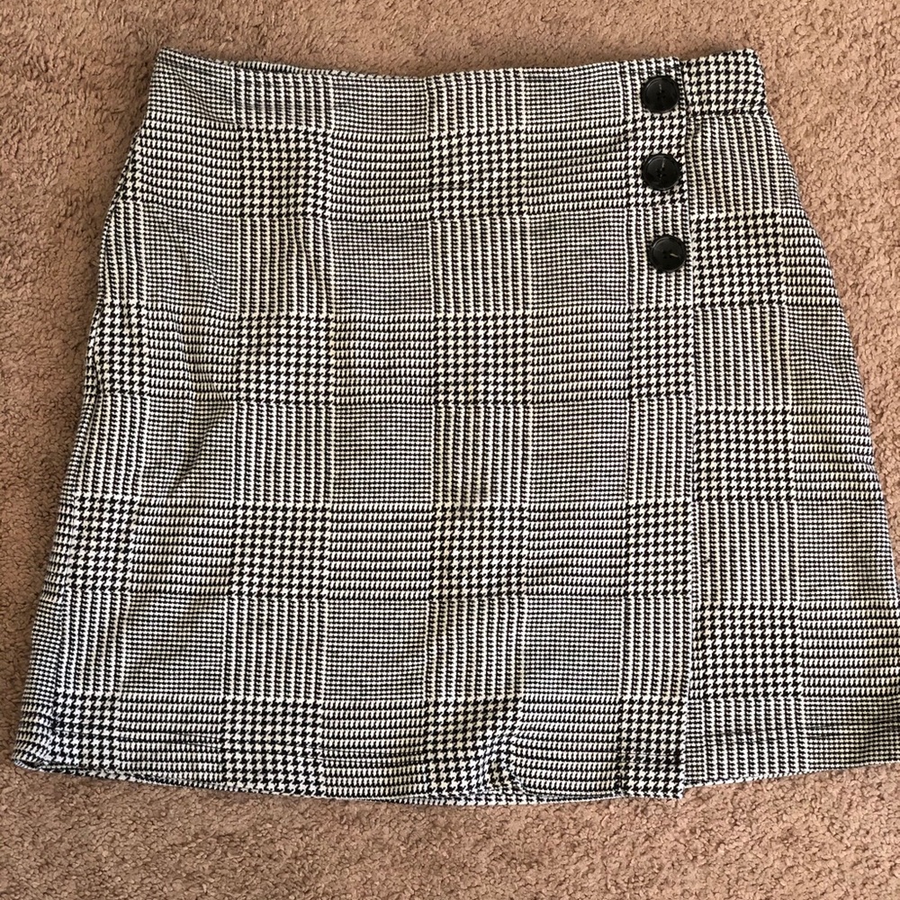Forever 21 stretchy skirt